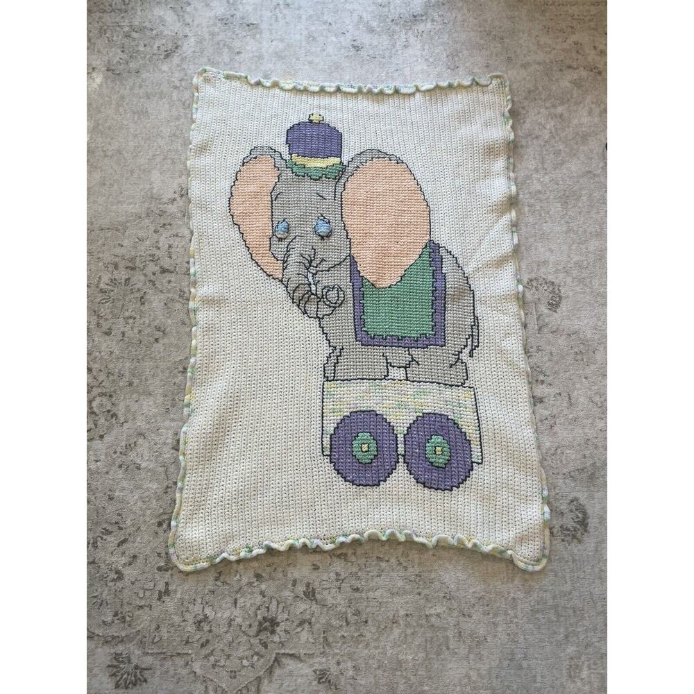 Handmade Knit Elephant‎ Baby Blanket 27”x40” Beautiful Quality